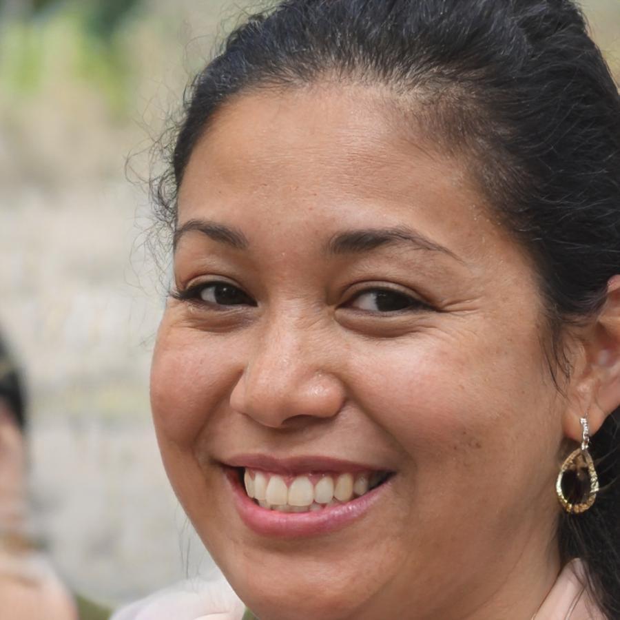 Esperanza Villagrán, cofundadora de volarenthos